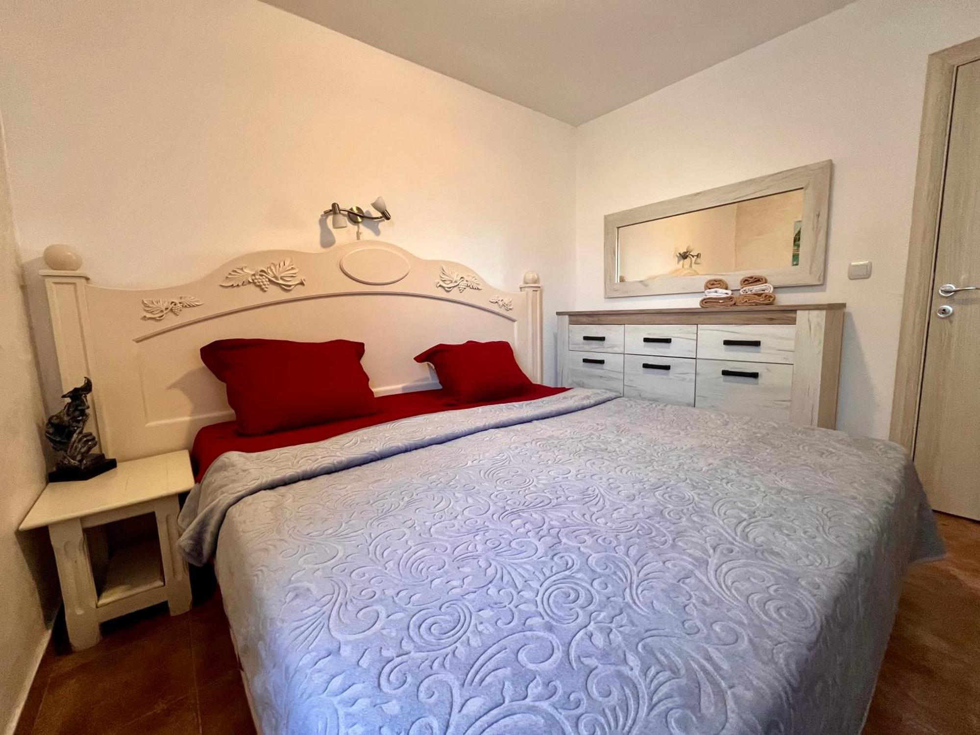 Apartments Obradovic Krasići Cameră foto